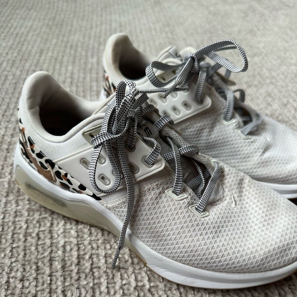 Nike Air Max Bella TR 4 Premium